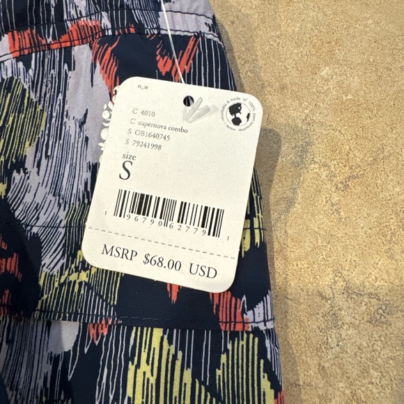 FP Movement Printed In The Wild Mid Rise Shorts - Picture 2 of 2